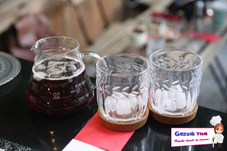 İki Nokta Vintage Coffee - Tunalı Hilmi Ankara